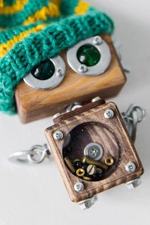 Бизикубик 'Робот Стьюи в шапочке', деревянный, SmartCube 5