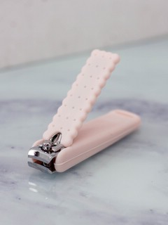 Маникюрный инструмент кусачки 'Cookies' розовый 2