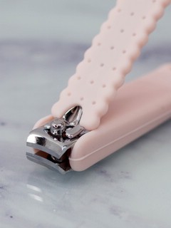 Маникюрный инструмент кусачки 'Cookies' розовый 3