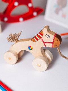 Каталка детская 'Конь', дерево 3