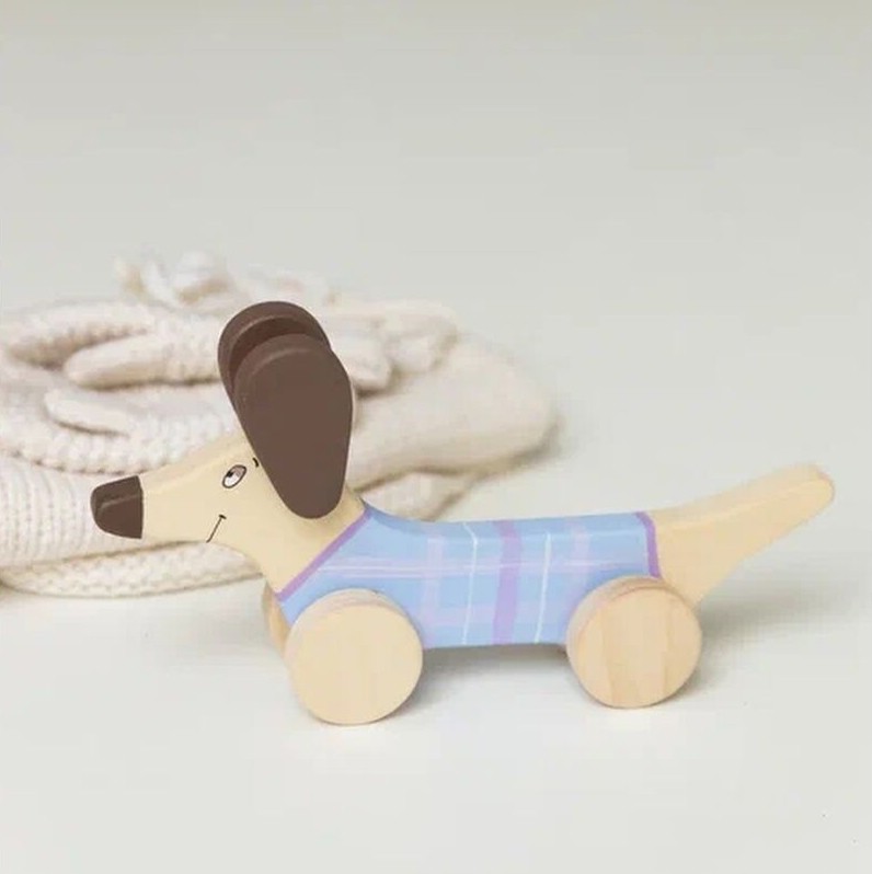 Каталка детская 'Собака Такса', дерево