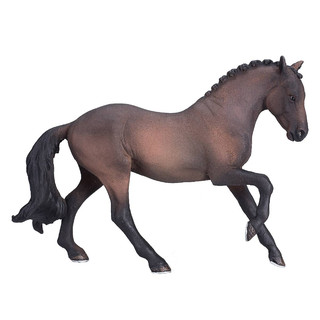 Фигурка KONIK «Ганноверская лошадь, гнедая» 4