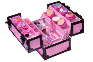 Набор декоративной косметики для девочек 'Создай свой стиль' в кейсе-чемоданчике 1