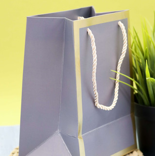 Пакет подарочный 'Classic line' XS, 19.5х14.5х10 см, темно-серый 1