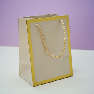 Пакет подарочный 'Classic line', 19.5х14.5х10 см, белый 1