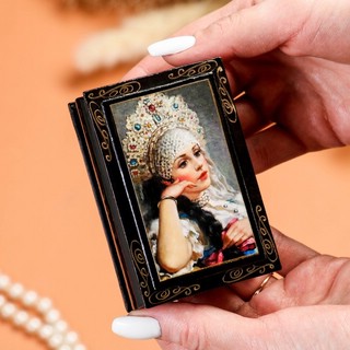 Шкатулка 'Барыня' 6х9 см, лаковая миниатюра 2