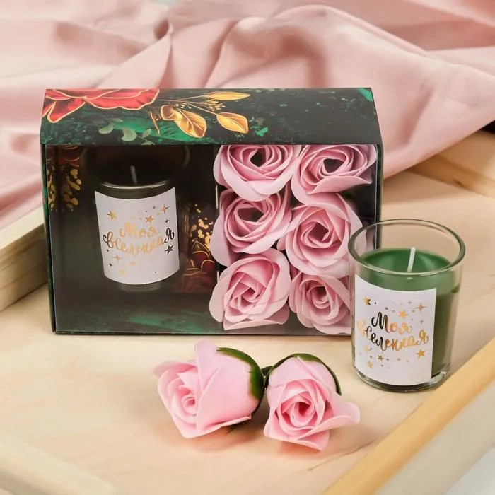 Свеча в стакане и мыльные лепестки 'Моя Вселенная' аромат цветочный