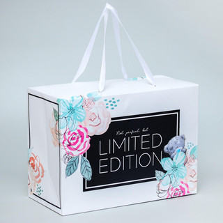 Пакет-коробка 'Not perfect, but Limited Edition', Me To You, ...