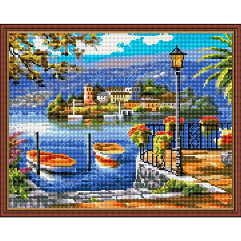 Алмазная мозаика 'Озеро Комо' 40х50 см (31 цветов)