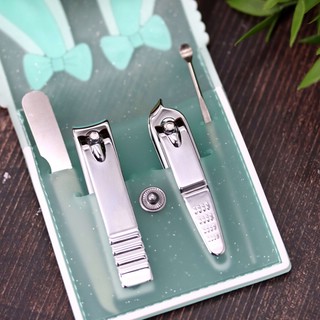 Маникюрный набор 'Hare' зеленый 6