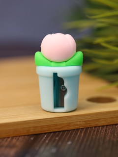 Точилка для карандашей 'Tulips flower', в ассортименте 7