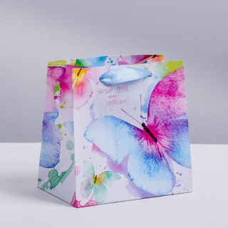 Пакет ламинированный квадратный «Нежность бабочки», 22 x 22 x 11 см
