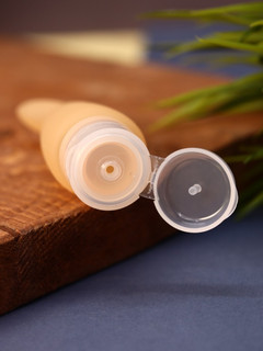 Дорожная бутылочка-тюбик 'Mermaid', желтый, 35 мл 3