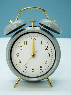 Часы-будильник «Aesthetic», серый