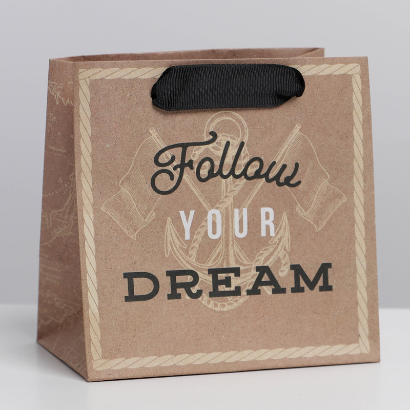 Пакет крафтовый квадратный «Follow», 14 x 14 x 9 см