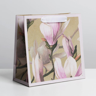 Пакет крафтовый квадратный «Love», 22 x 22 x 11 см 1