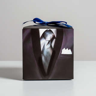 Коробка подарочная складная «Джентльмену», 12 х 12 х 12 см 2