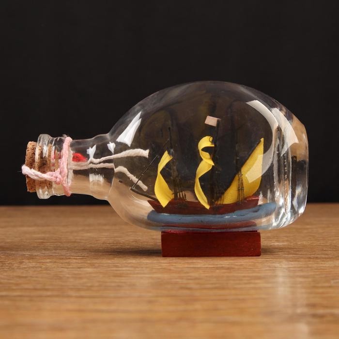 Корабль в бутылке 'Вирджиния' горизонтальный