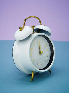 Часы-будильник «Aesthetic», белый 2