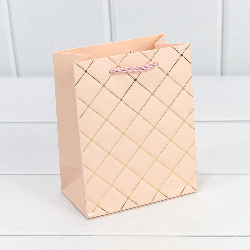Пакет подарочный 'Ромб' Розовый 12х15х7 см