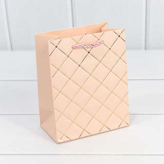 Пакет подарочный 'Ромб' Розовый 12х15х7 см