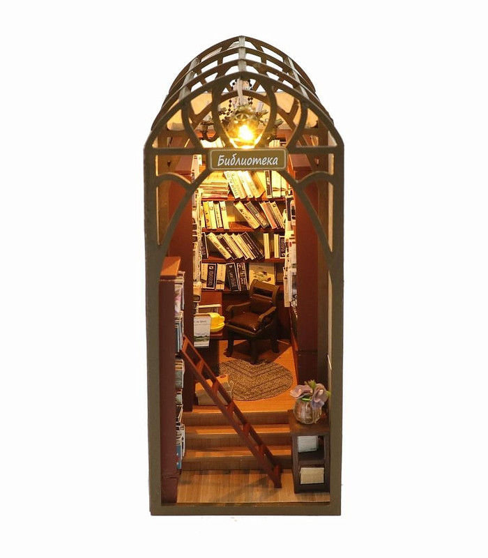 Книжный румбокс: Библиотека, Hobby Day