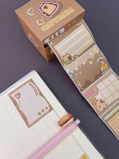 Стикеры в рулоне 'Capybara' 6