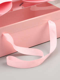 Коробка подарочная с бантом, ручками и прозрачной крышкой, 35x21x15 см 3