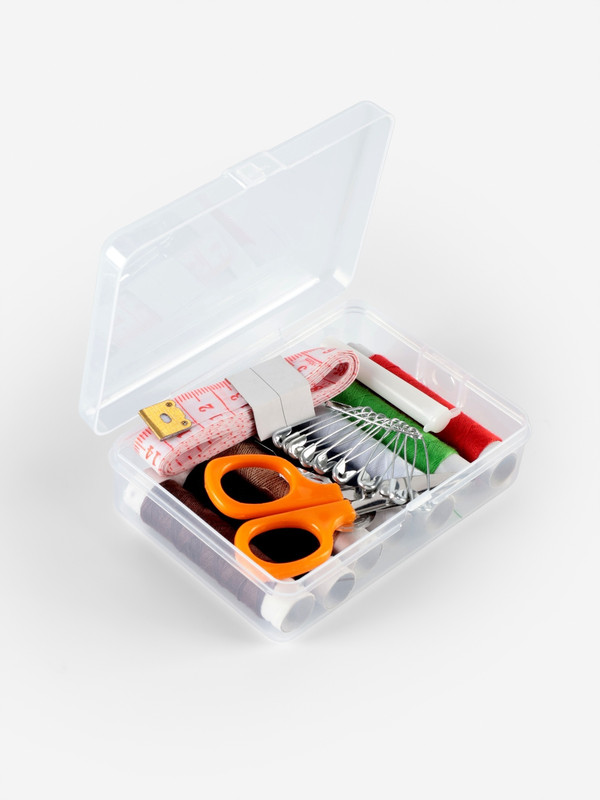 Швейный набор, 22 предмета, в пластиковом контейнере, 9x6x3 см