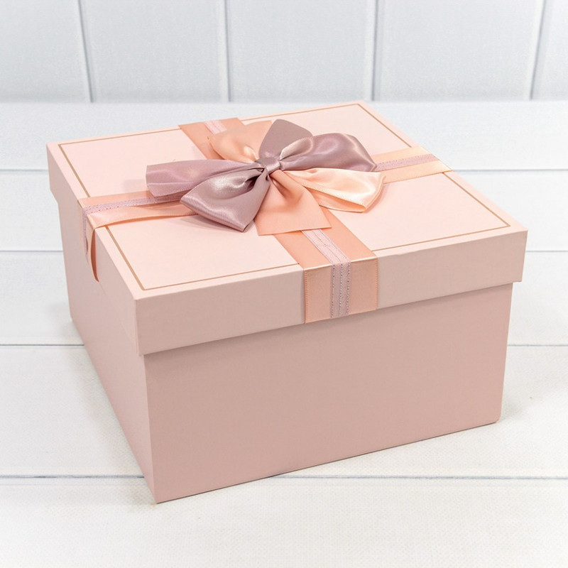 Коробка квадратная с бантом, цвет персиковый, 17х17х9 см