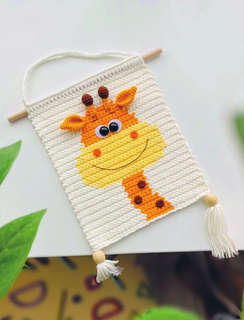 Вязанные панно и игрушки крючком 14