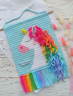 Вязанные панно и игрушки крючком 16