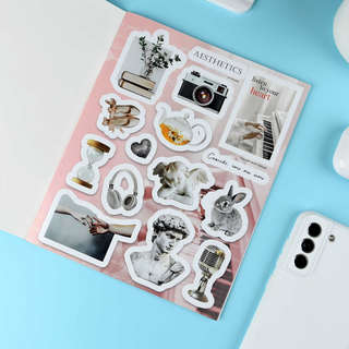 Книжка с наклейками 'Эстетика', 130+ наклеек, Серия 'Стикербук' 2