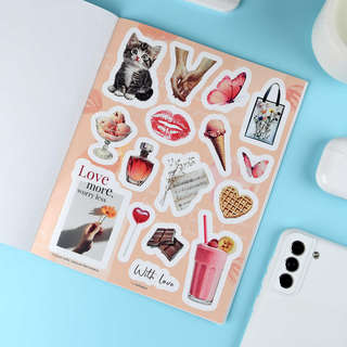 Книжка с наклейками 'Эстетика', 130+ наклеек, Серия 'Стикербук' 4