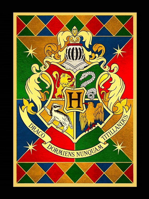Открытка 'Герб Хогвартс'