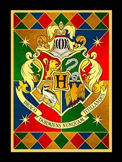 Открытка 'Герб Хогвартс'