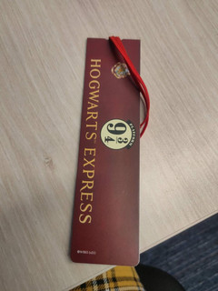 Закладка с резинкой 'Гарри Поттер. Платформа 9 и 3/4' 2