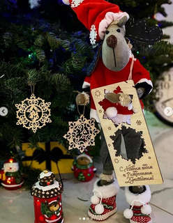 Открытка деревянная 'Снежинки' с сувениром 2