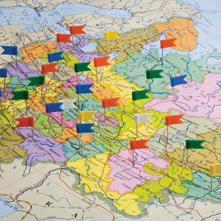 Булавки-флажки цветные BRAUBERG, никелированные, 50 шт. 6