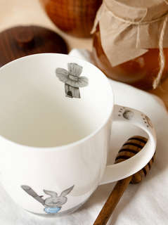 Кружка 'Винни Пух. Это ж-ж-ж-ж неспроста' 420 мл 4