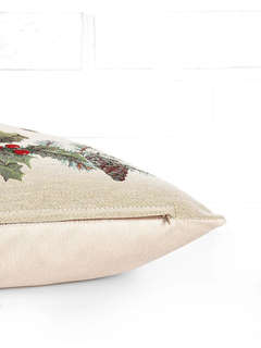 Наволочка декоративная 'Новогодние друзья, Снегири' 45х45 см, гобелен, Le Gobelin 3