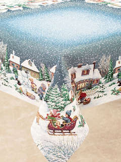 Скатерть 'Большая семья' 100х100 см, гобелен, без люрекса. Le Gobelin 3