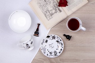 Сливочник 'Безумное чаепитие' 430 мл, фарфор 5