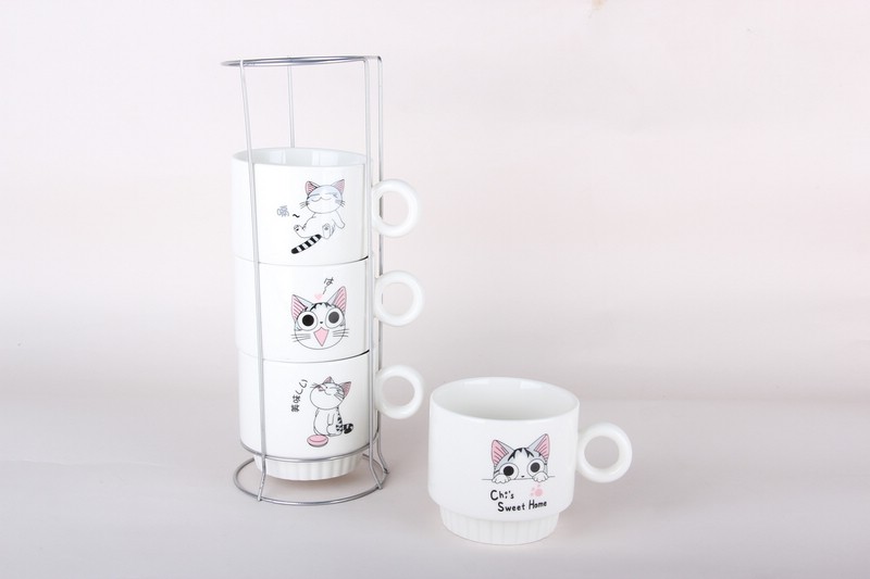 Набор из 4-х кружек на металлической подставке