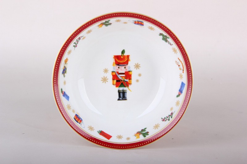 Салатник 'Щелкунчик и мышиный король' 20 см, 380 мл