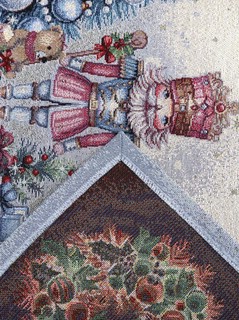 Скатерть 'Щелкунчики' (розовый фон) 100х100 см, гобелен, Le Gobelin 4