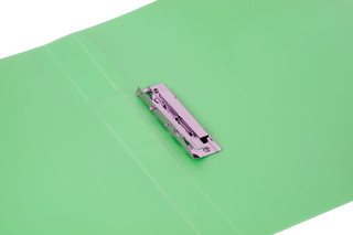 Бюрократ Папка с зажимом Gems А4 цвет светло-зеленый 2