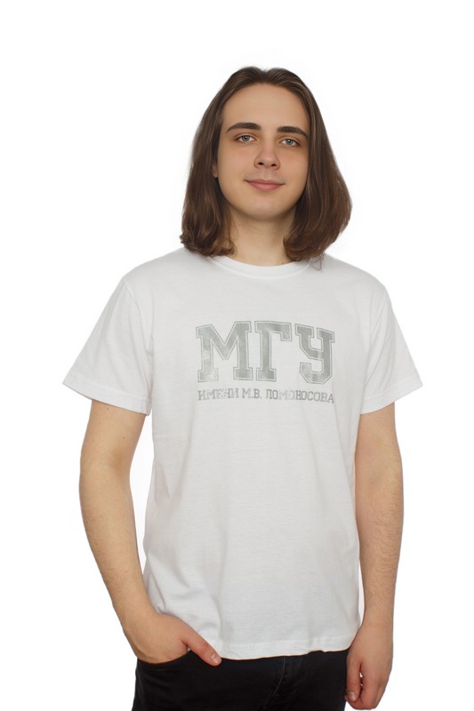Футболка с надписью МГУ имени М.В. Ломоносова на русском языке