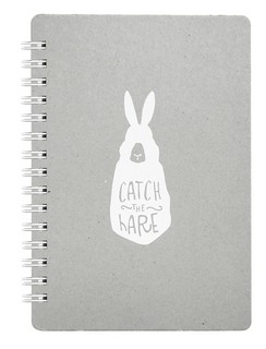 Тетрадь общая "Kraft. Зайка" 144х204 мм, 120 л, клетка, тверд...