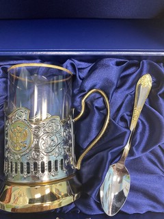 Подстаканник позолоченный в подарочной коробке с логотипом МГУ имени М.В. Ломоносова 4